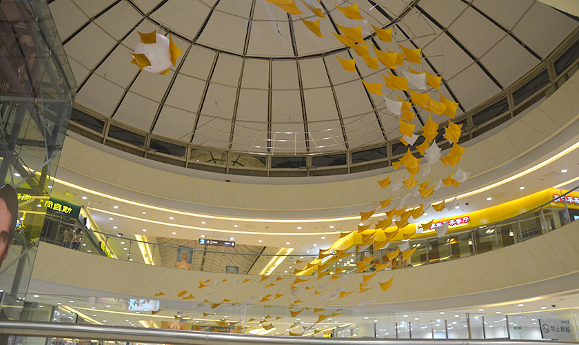 玻璃鋼景觀雕塑都有哪些材料？萬(wàn)程玻璃鋼景觀雕塑廠家為你解答